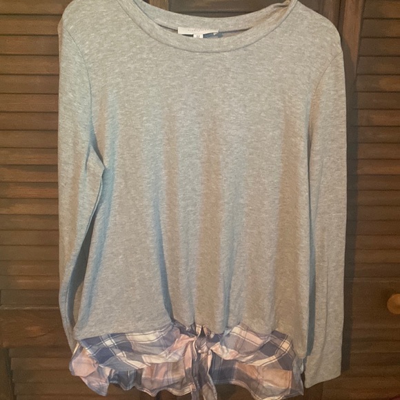 New Directions Gray Long Sleeve Tee with Plaid Hem - Picture 1 of 1